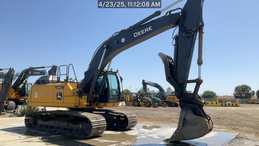 John Deere 210G LC