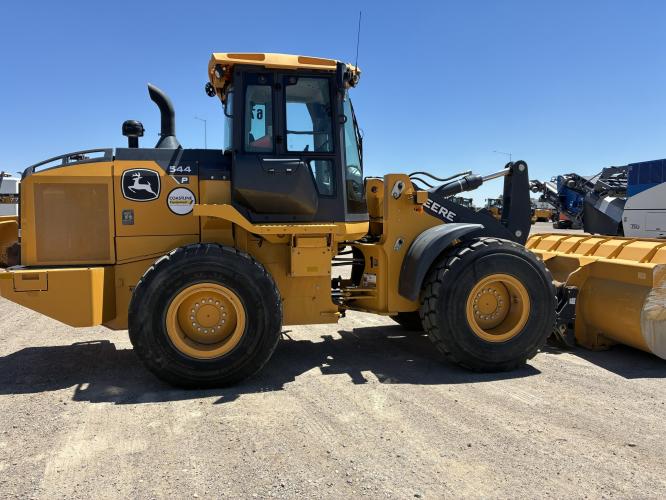 John Deere 544 P