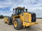 John Deere 724 P