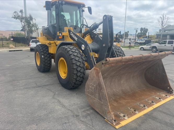 John Deere 524L