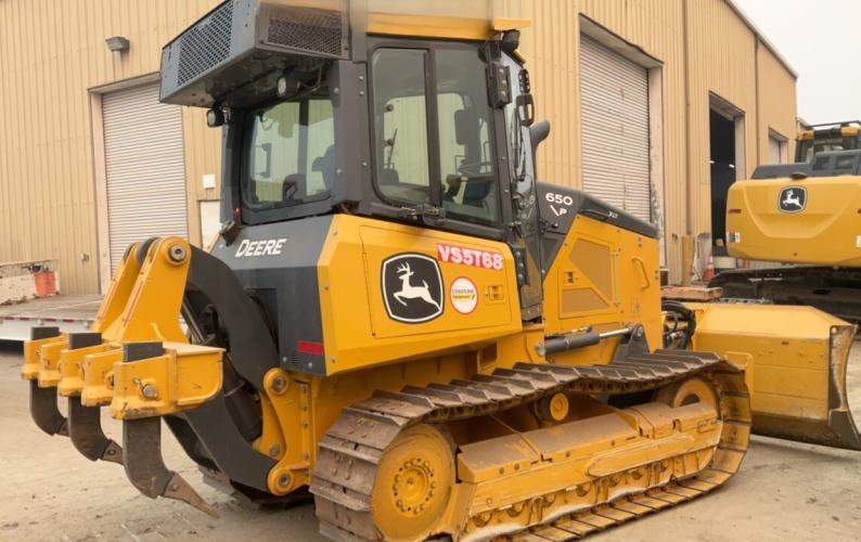 John Deere 650 P