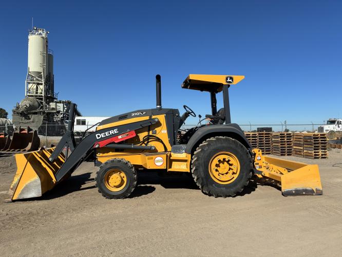 John Deere 210 P
