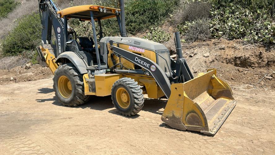 John Deere 410 P