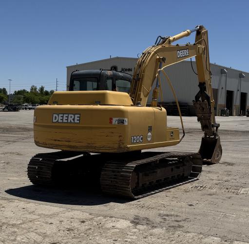 John Deere 120C