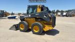 John Deere 330G