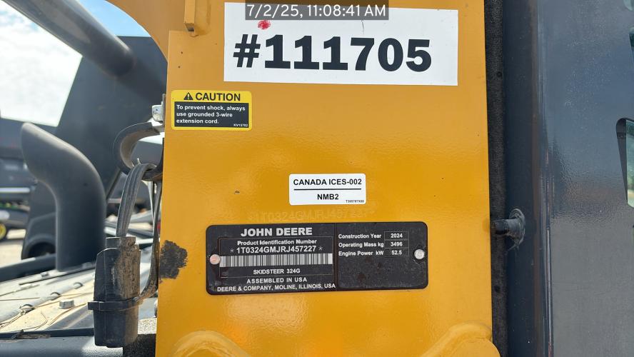John Deere 324G