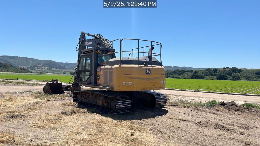 John Deere 210G LC