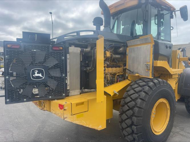 John Deere 524L