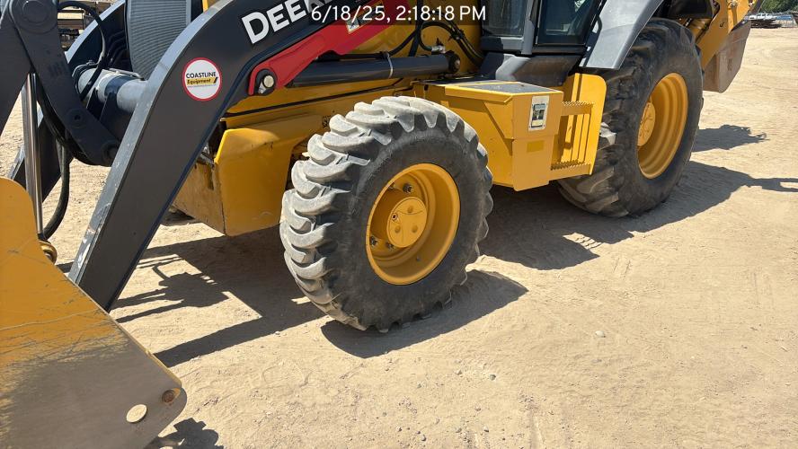 John Deere 320 P