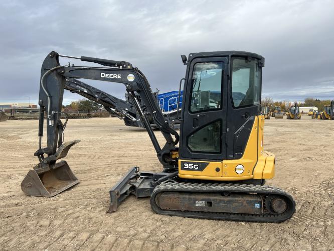 John Deere 35G