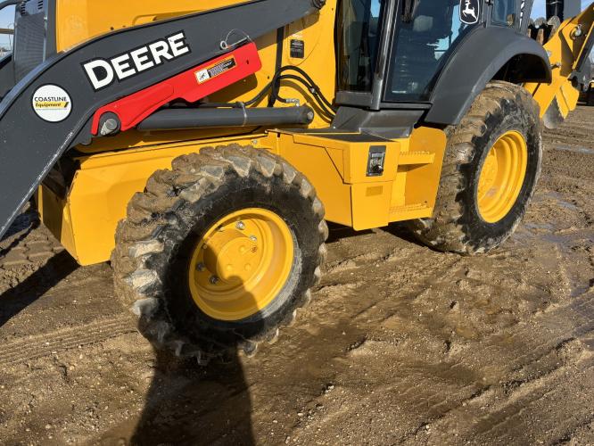 John Deere 320 P