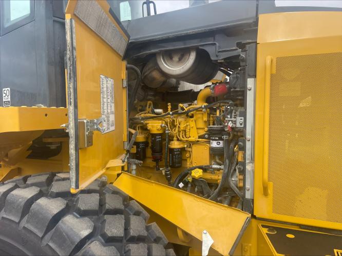 John Deere 524L