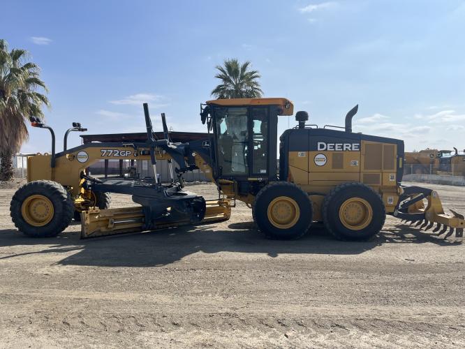John Deere 772GP