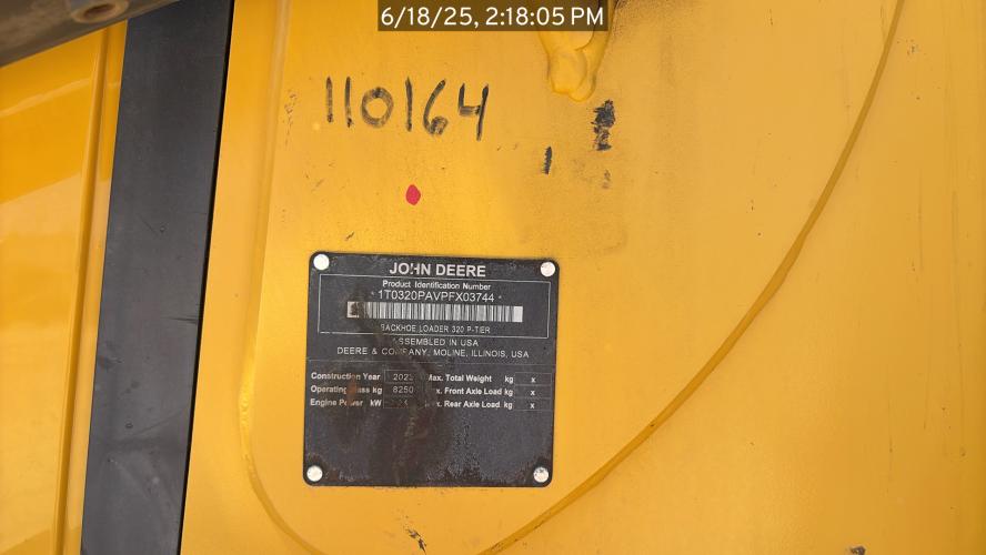 John Deere 320 P
