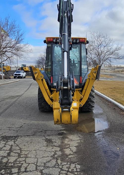 2023 John Deere 320 P