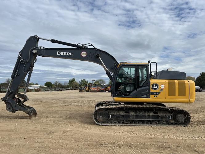 John Deere 210 P