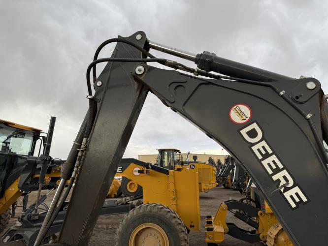 John Deere 710L
