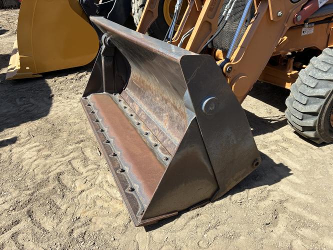 Case 570N