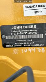 John Deere 324G