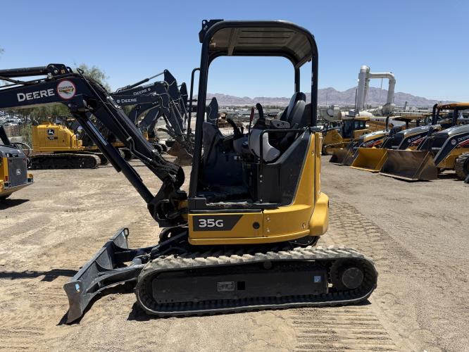 John Deere 35G