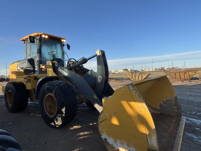 John Deere 624 P