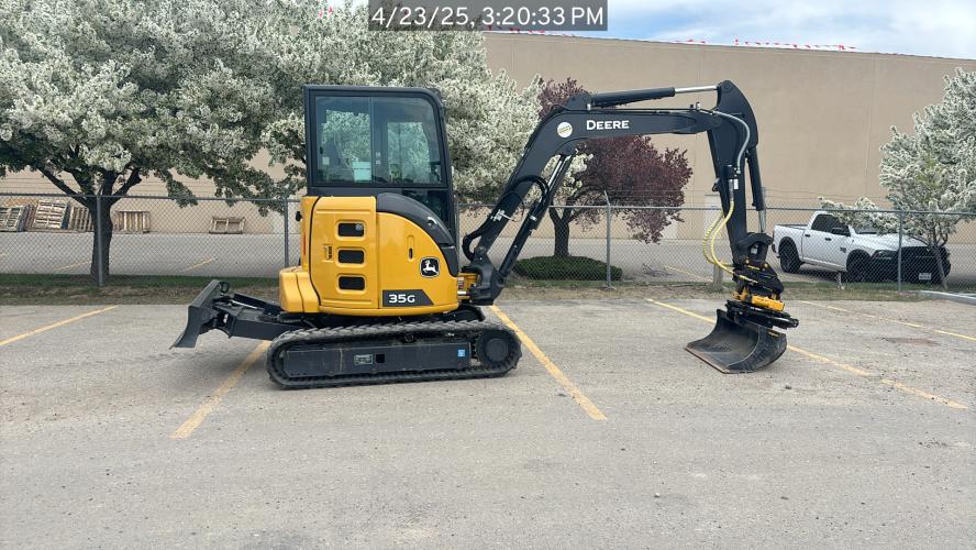 John Deere 35G