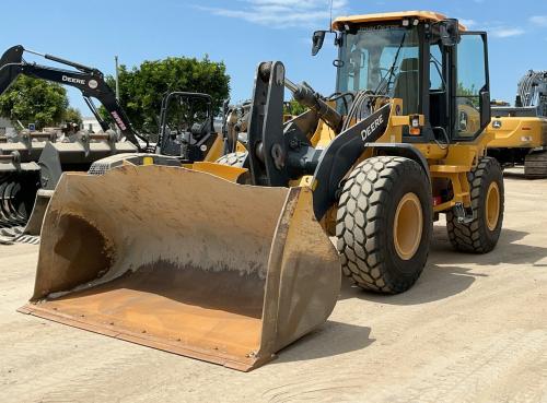2023 John Deere 544 P