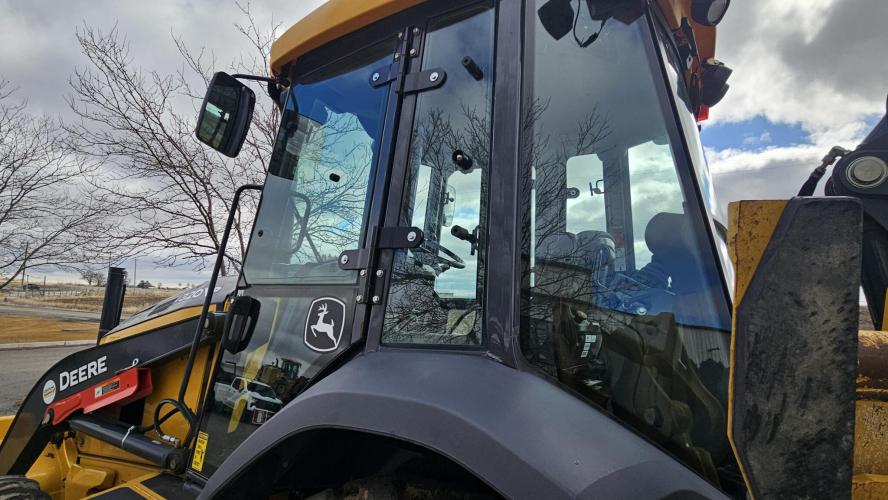 John Deere 320 P