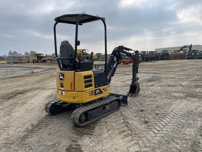 John Deere 17 P