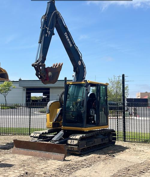 2023 John Deere 75 P