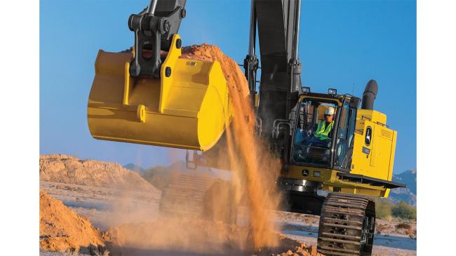 870 P-Tier Large Excavator