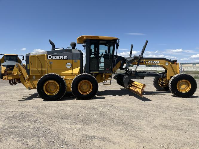 John Deere 772GP