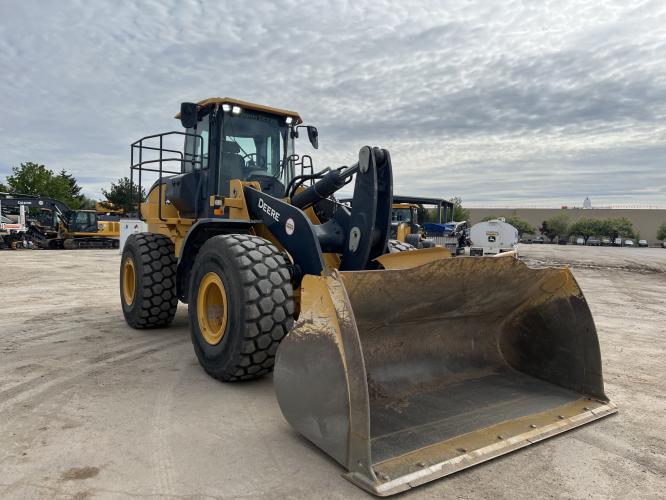 John Deere 724 P