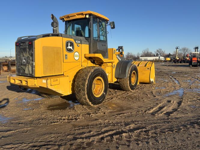 John Deere 624 P