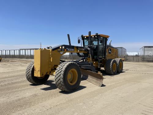 2020 John Deere 872GP