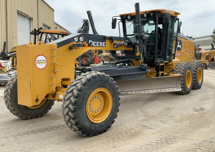 John Deere 672GP