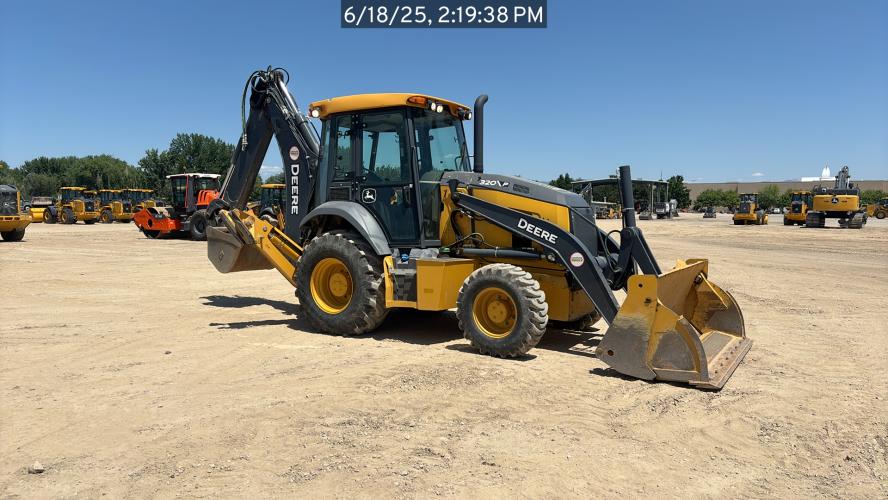 John Deere 320 P