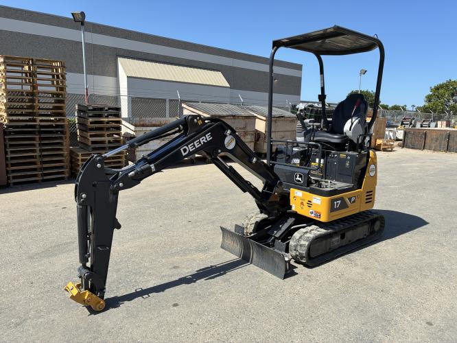 John Deere 17 P
