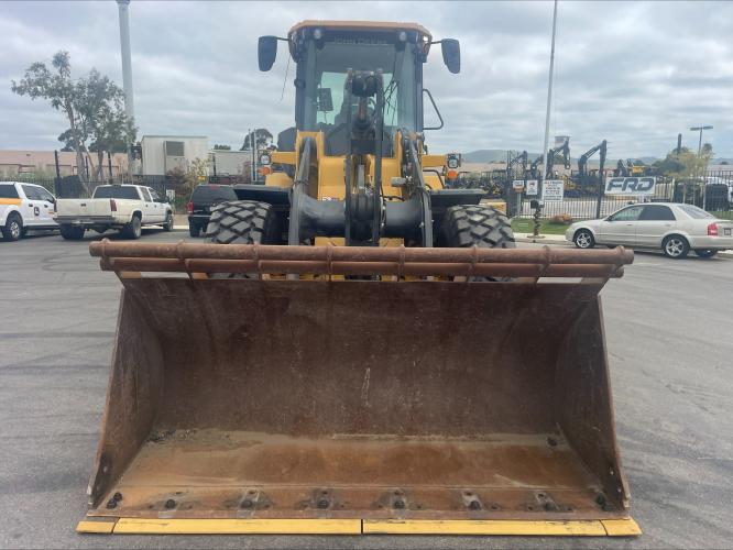 John Deere 524L