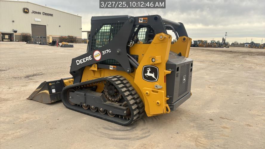 John Deere 317G