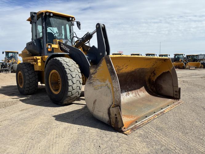 John Deere 544 P