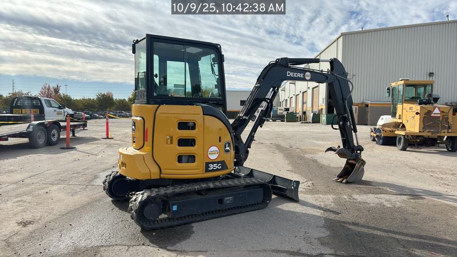 John Deere 35G