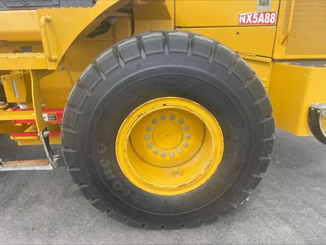John Deere 524L