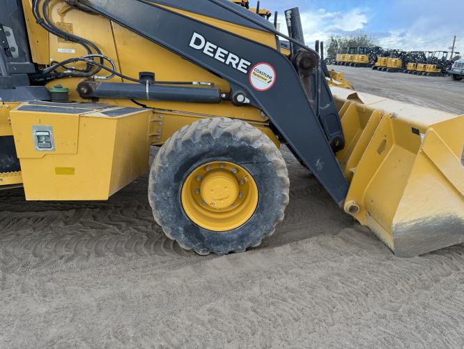 John Deere 710L