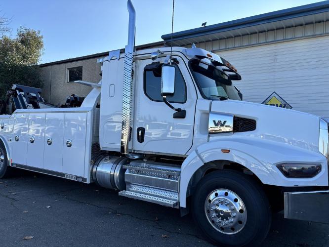 WESTERN STAR 49X