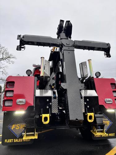 FREIGHTLINER BUSINESS CLASS M2 106