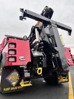 FREIGHTLINER BUSINESS CLASS M2 106