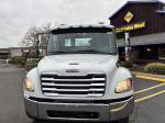 FREIGHTLINER BUSINESS CLASS M2 106 PLUS