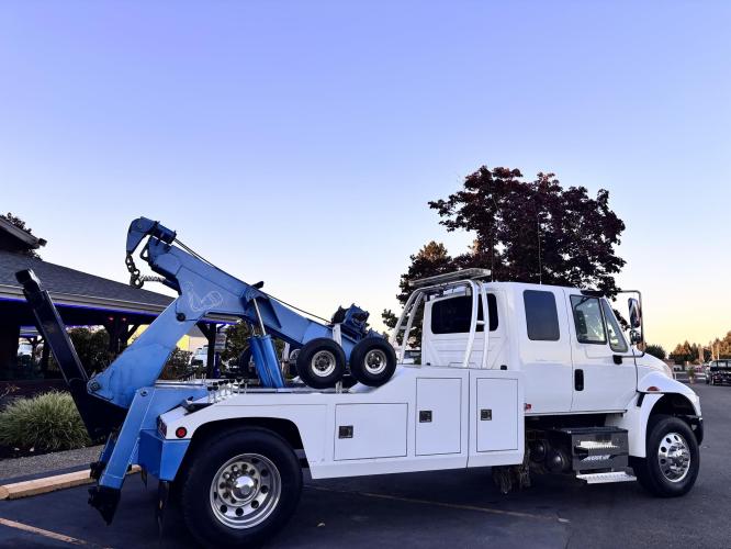 INTERNATIONAL DURASTAR 4300