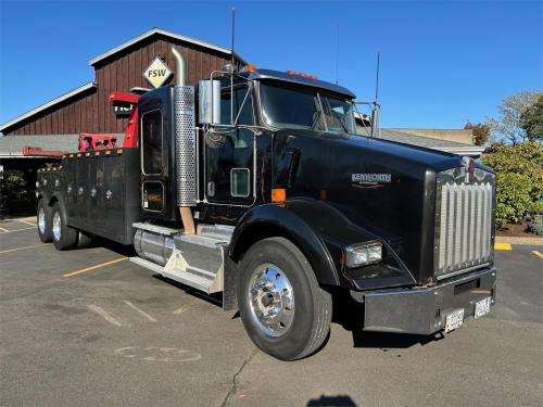 2013 KENWORTH T800